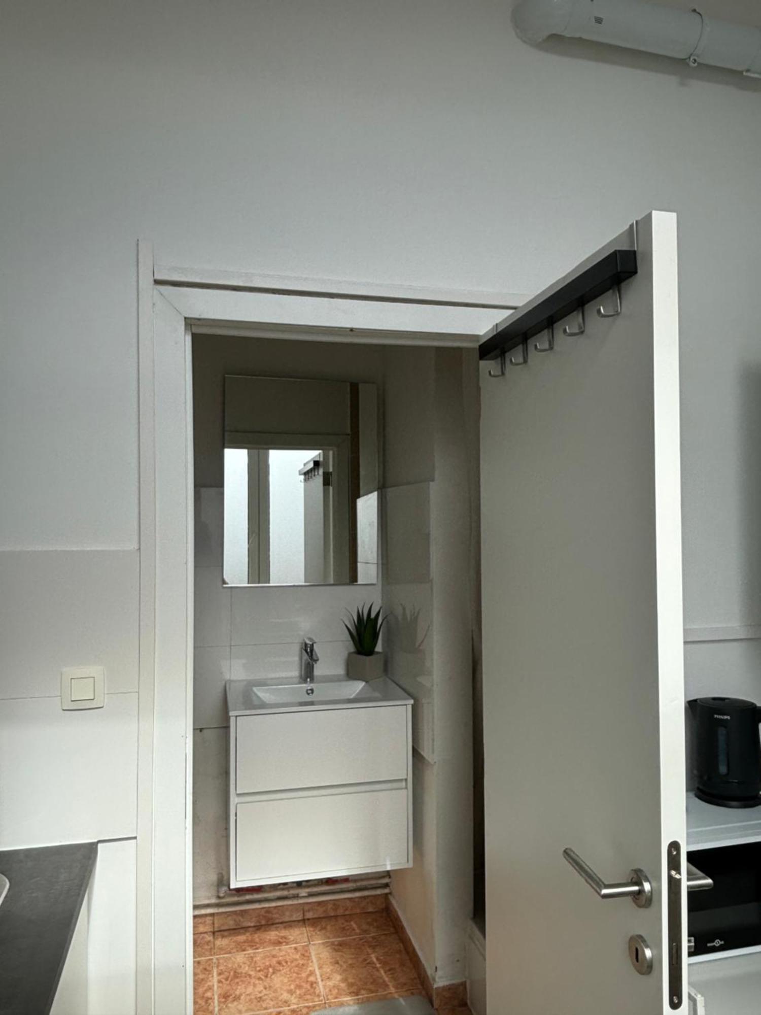 Studio Issa Brussel Buitenkant foto